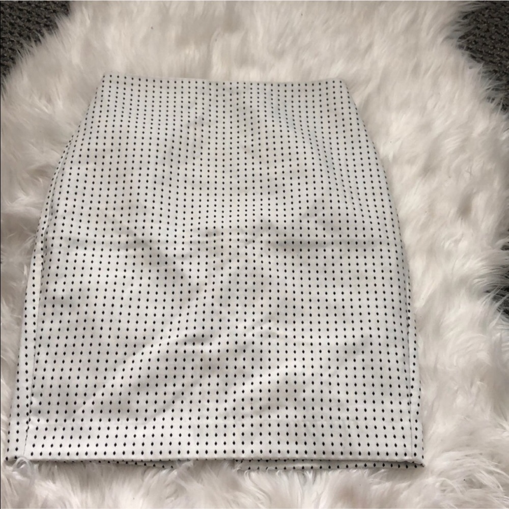 Express Mini Pattern Skirt